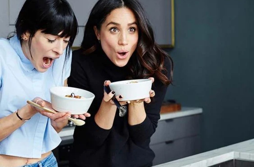Meghan Markle and her acai bowl frozen acai pulp brunch