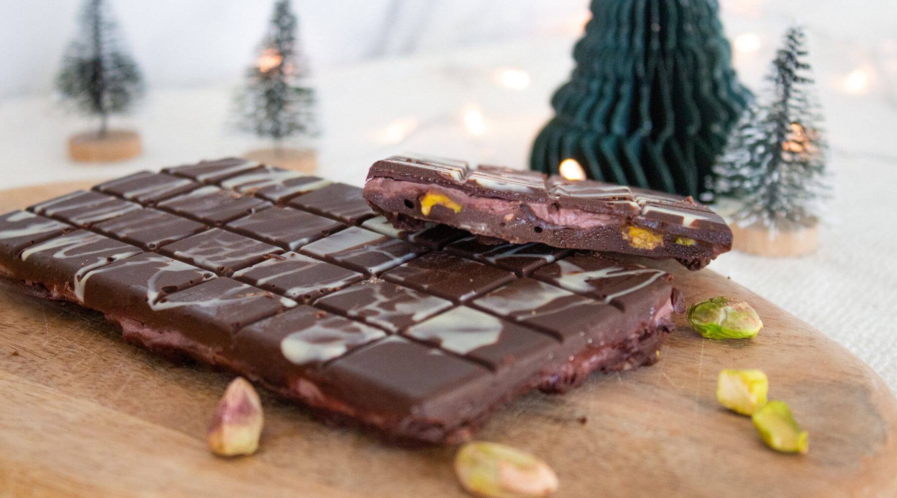 Barra de chocolate com recheio de açaí 