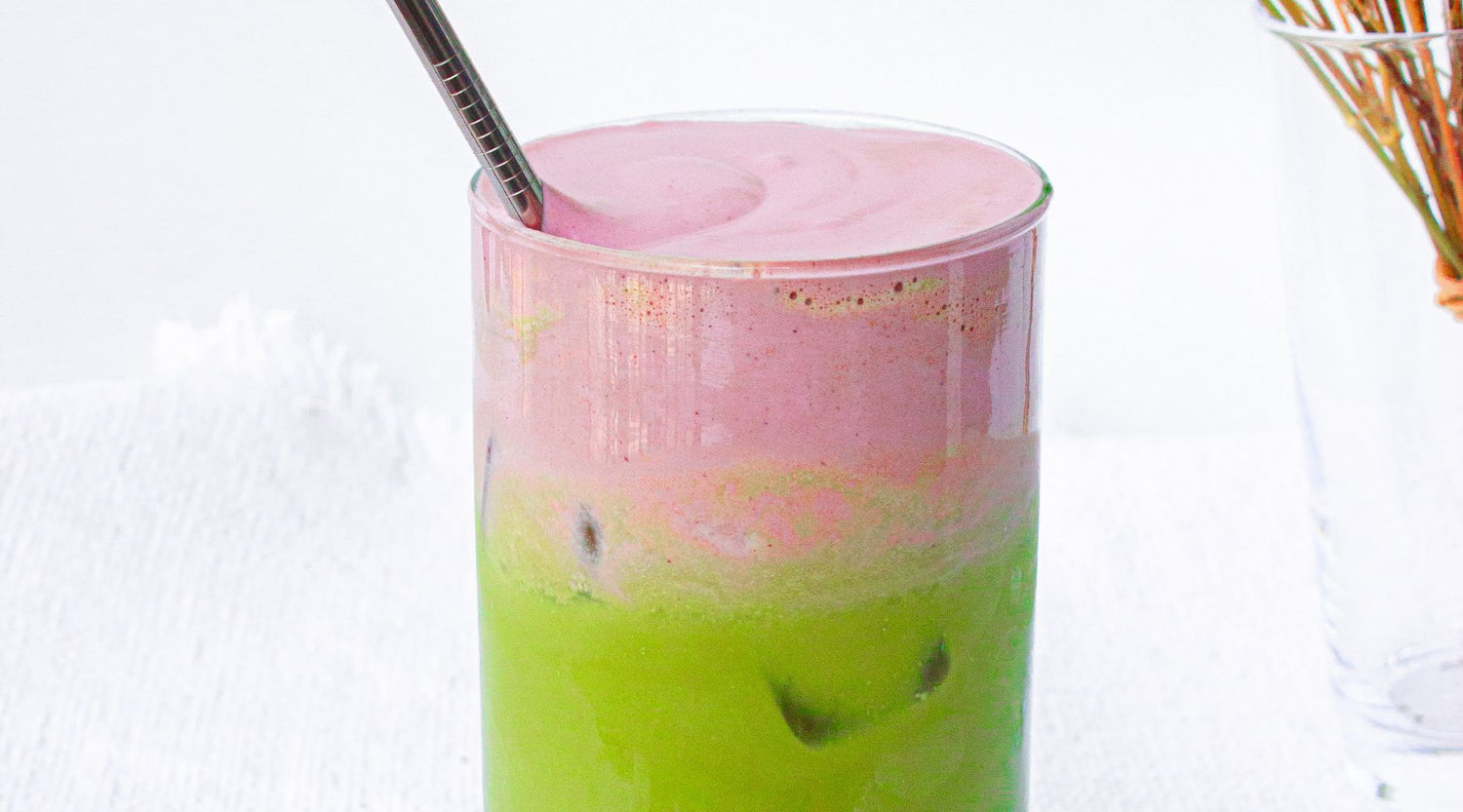 pink matcha glacé acai